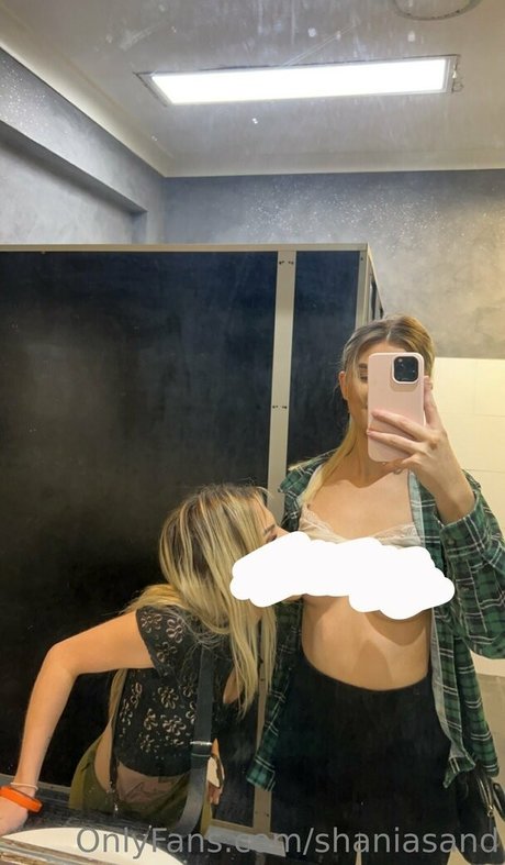 shaniasand perfect pornstar pictures