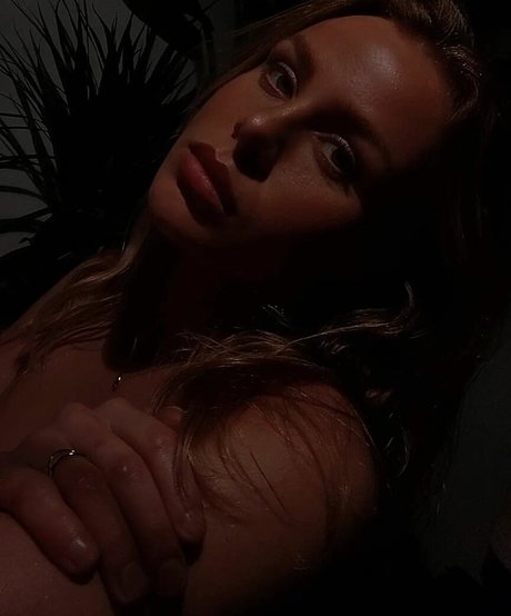 Sophie Pettifer star exclusive pictures