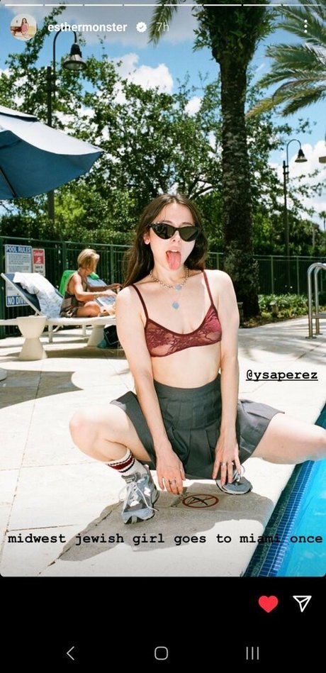 Esther Povitsky erotic actress photos