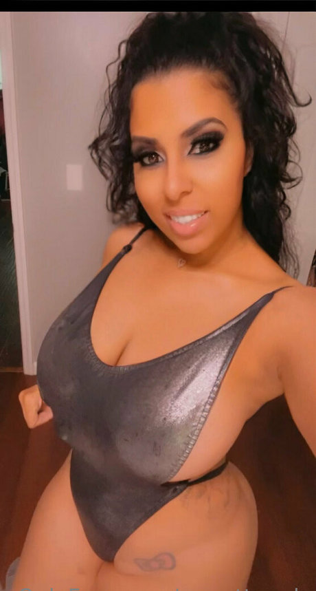 sweetteonly model pretty images