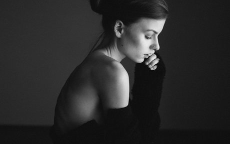 Muriel Melinda model top archive