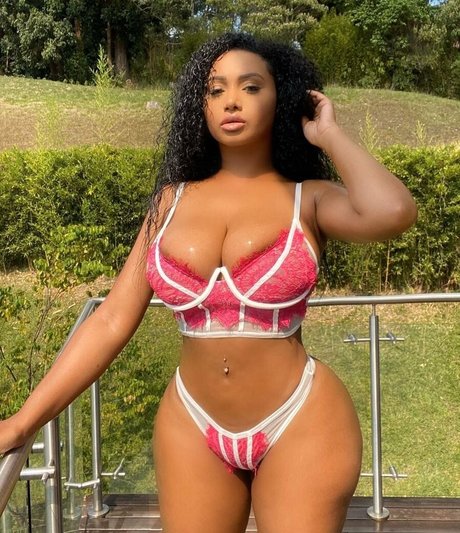 britliv pornstar img