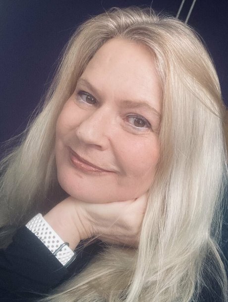 uniquilyyours high quality model galleries