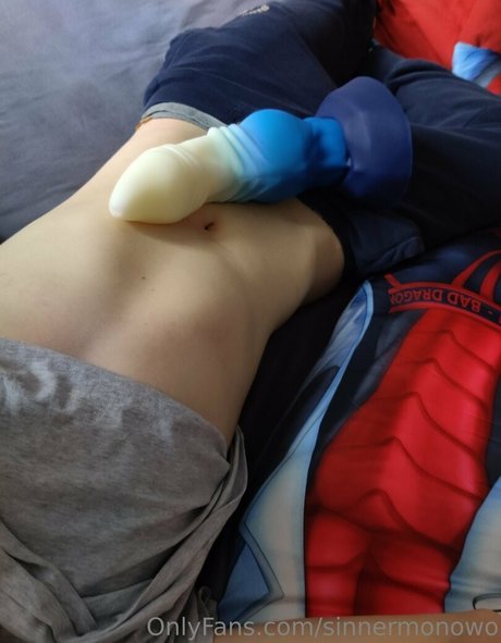 sinnermonowo model pornographic pic