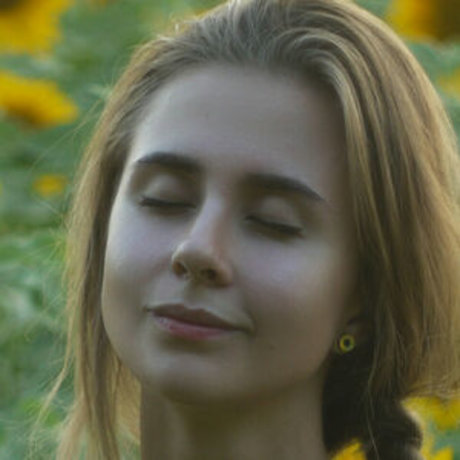 Chloe Leafs erotic pornstar picture