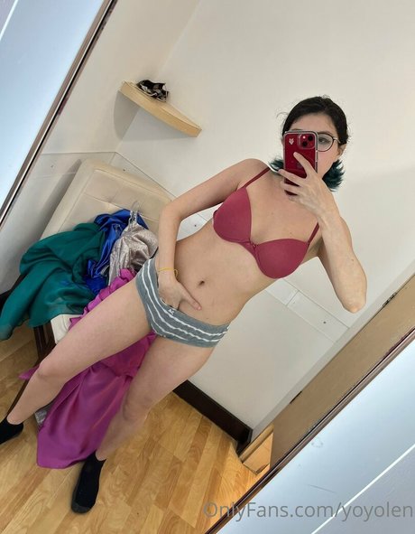 teen solo onlyfans sexy pic