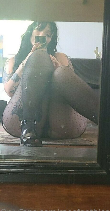raeofgothiccsunshine pornstar exclusive photo