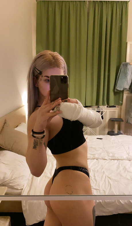 abishbharbie porn model photos