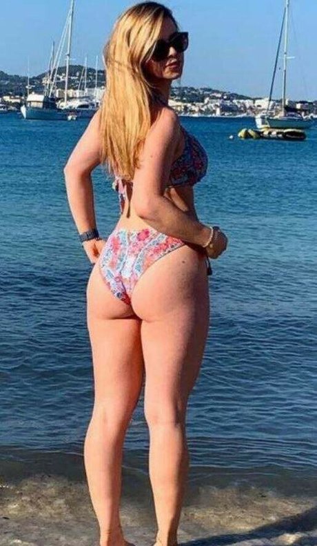 Scottish Murmurs ASMR pornstar naked photos