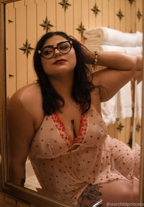 moodymusings pornographic actress pictures