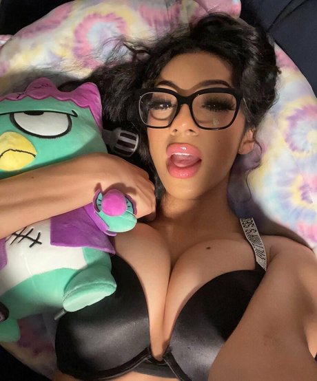 Sadgalkate beautiful star photos