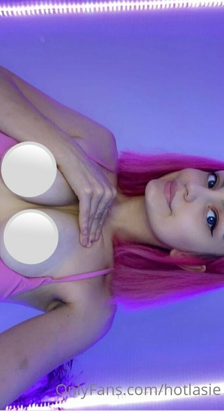 Hotlasie pornstar perfect images