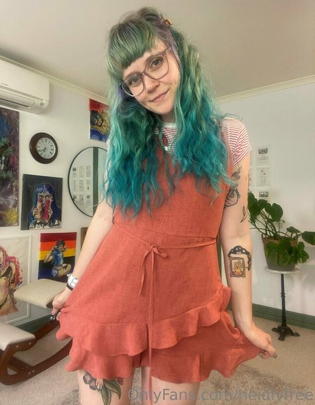 heidivfree star naked pictures