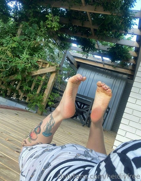 heidivfree sex actress photos