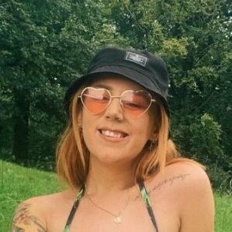 Hollie Rutter perfect actress pictures