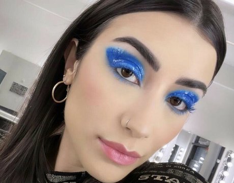 dela roo beautiful pornstar images