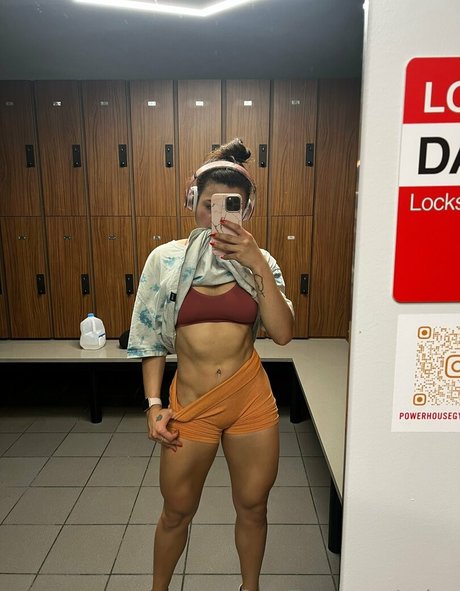 xxloy nudes star archive