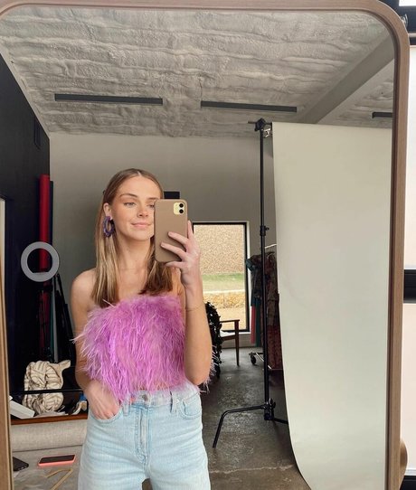 Lauren Mae pornstar top images