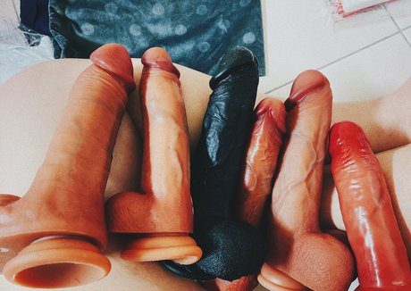 akari 813 exclusive pornstar galleries