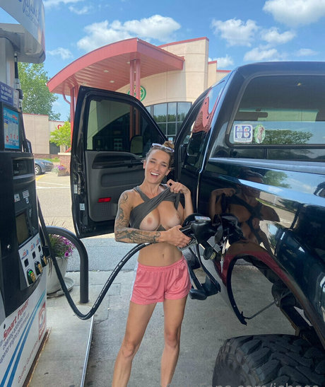 jchase beautiful model galleries