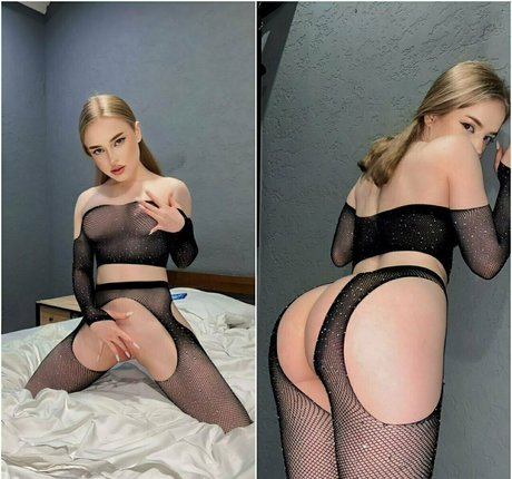 aishi moon model nudes photo