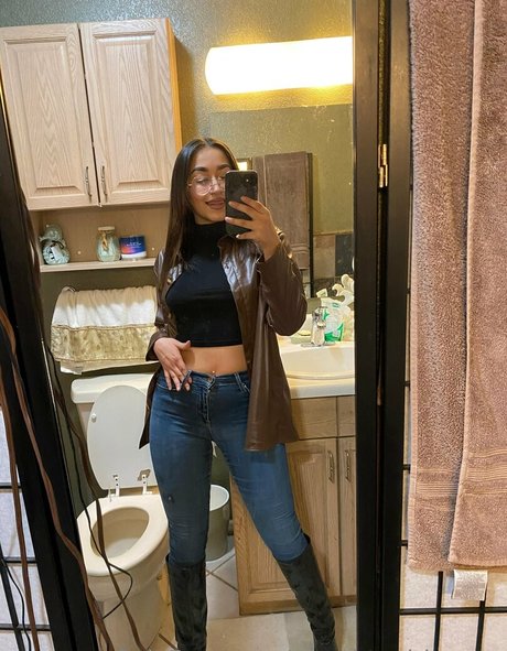 kendall jakobs18 star adult pic