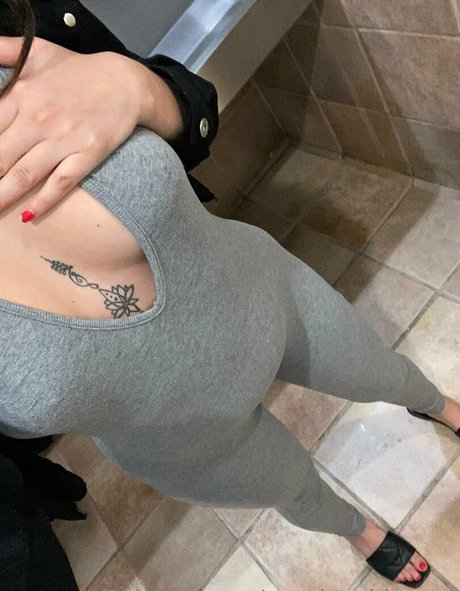 kendall jakobs18 nude model image