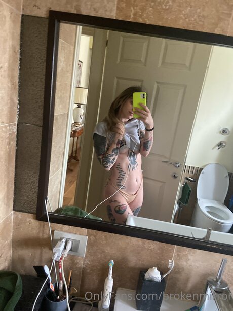 ebony smoking onlyfans art naked picture