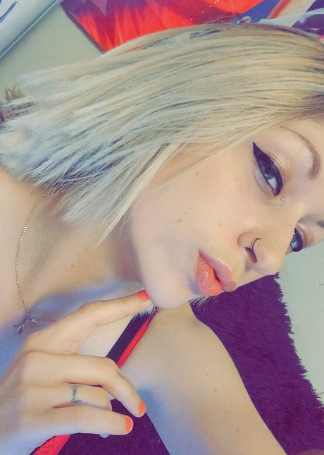 sofieyoungxxx best actress pics