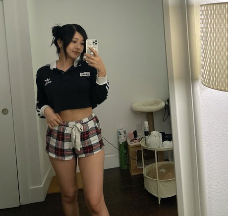 Kang Hee Yoon exclusive pornstar images