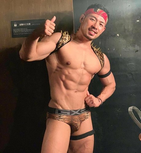 runssm model top photos