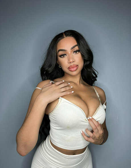 alexasinclaire pornstar img