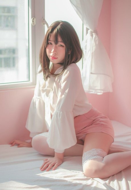 Emiliabear star porn picture