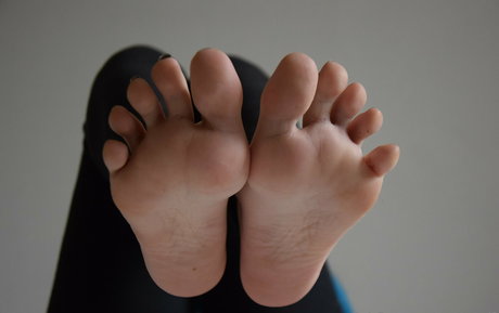 maybel2 model naked images