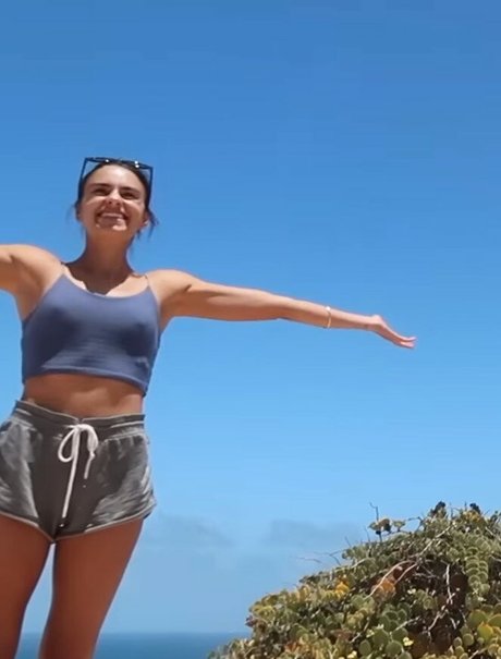 Imogen Russell hd pornstar photo