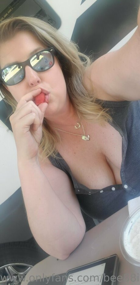 bee88i model exclusive gallery