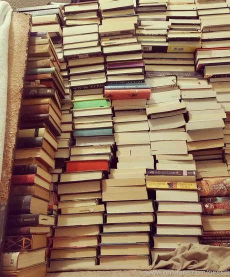 bee88i nice actress image