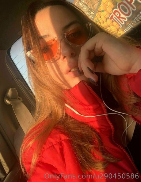 night muffin star hot pictures