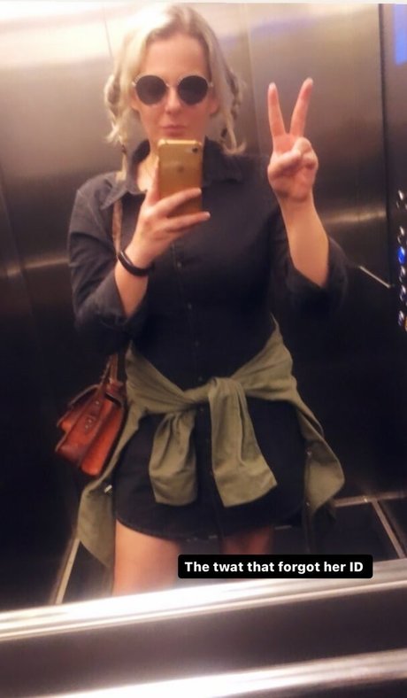 Tan Smith best actress images