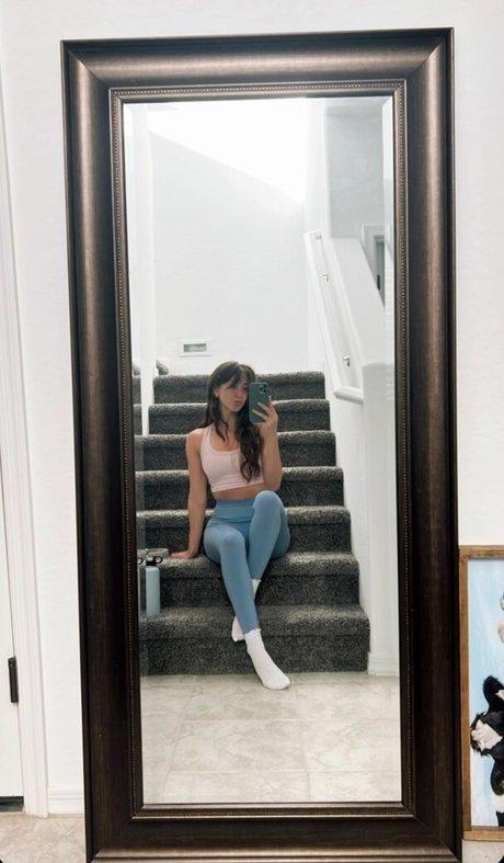 Pieceofmoo model porn gallery