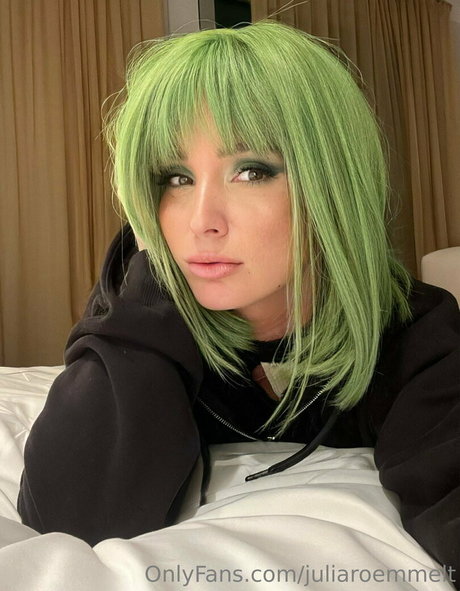 Juliaroemmelt pornstar nudes pic