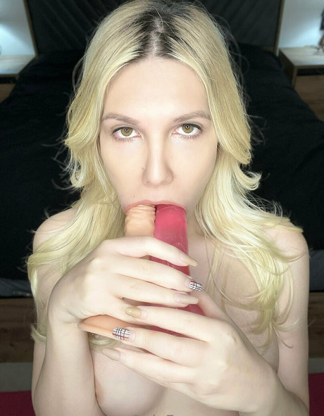 Evonmoss profile image