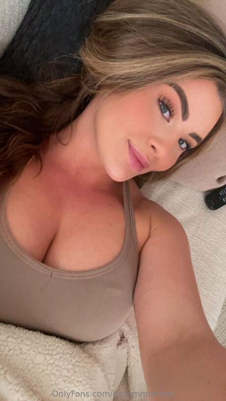 Itssammieraee pornstar xxx photos