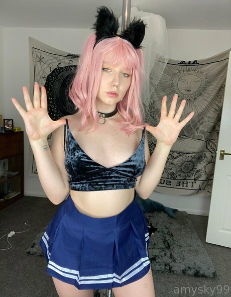 amyfreesky erotic pornstar image