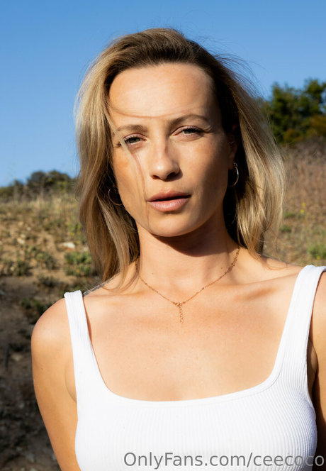 ceecoco nudes model gallery
