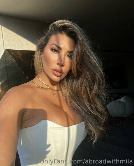 Abroadwithmila model beautiful images