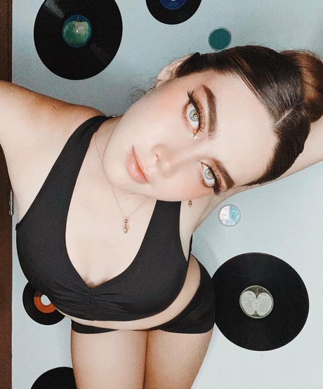 Pausotort profile image