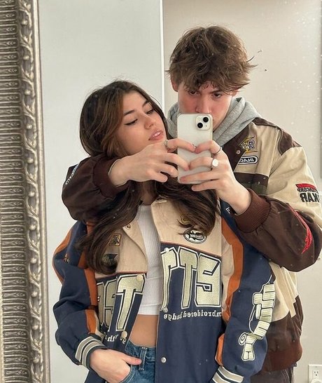 Ava Rose Beaune model xxx pic