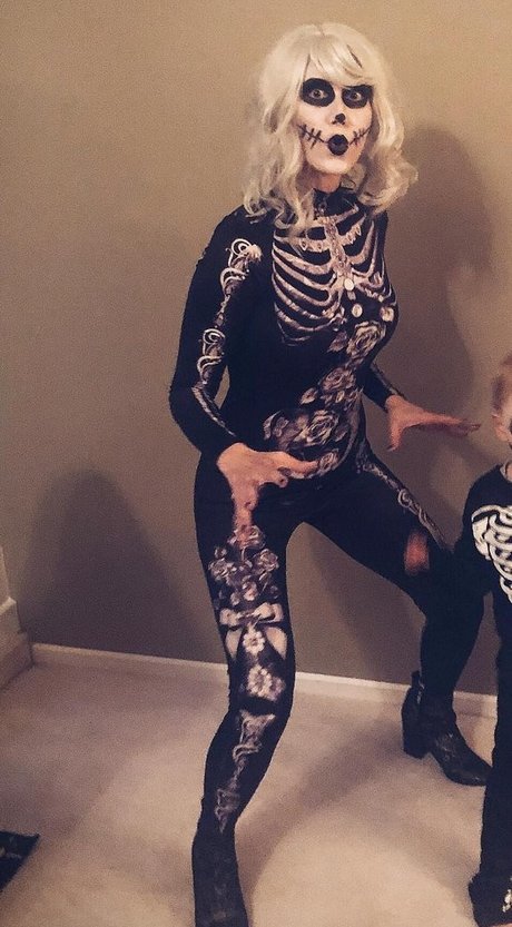 Jewel Staite model adult archive