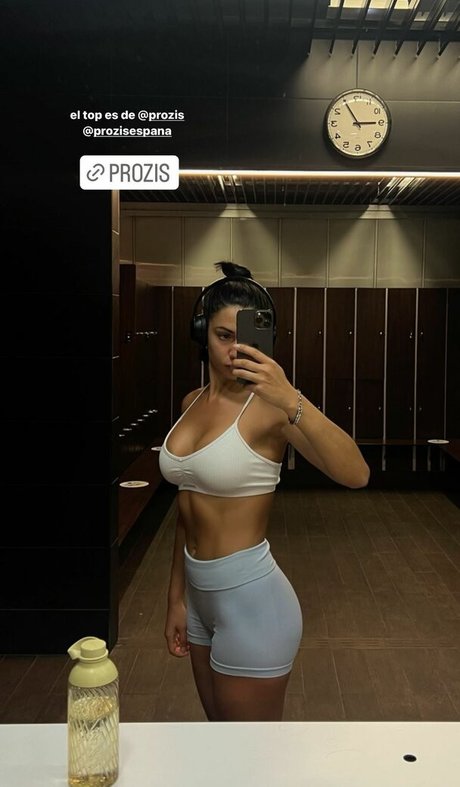 Maria Mood pornstar naked gallery